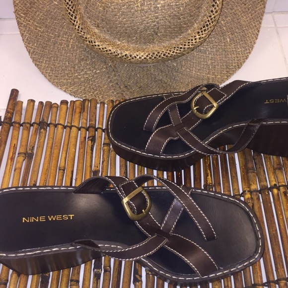 Nine West Brown/Black Wedge Sandals - NWOT - Picture 4 of 5